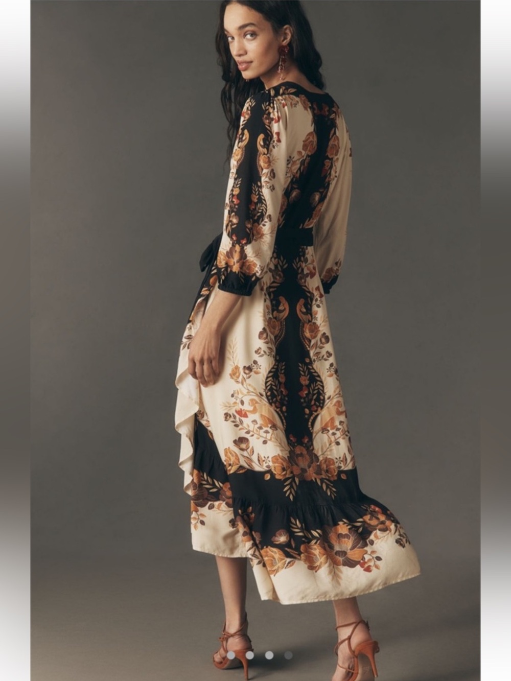Farm Rio Long-Sleeve Floral Wrap
Midi Dress - Sz M - Picture 2 of 6